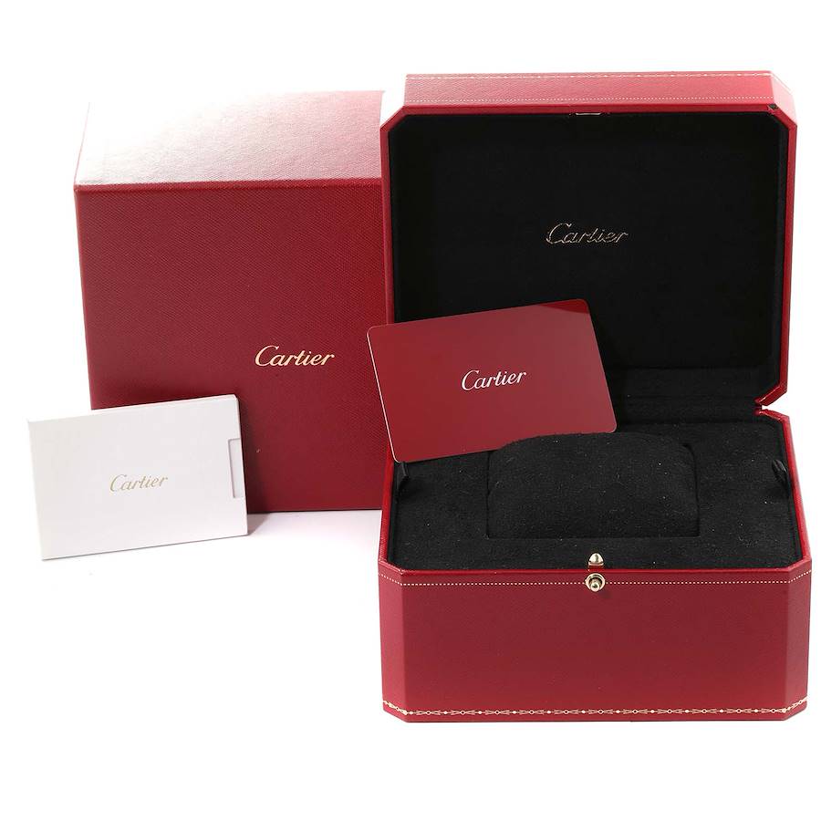 Montre réplique pour femme : Cartier Tank Must, petit modèle, lunette sertie de diamants, acier, W4TA0016 — inestimable – Photo 8