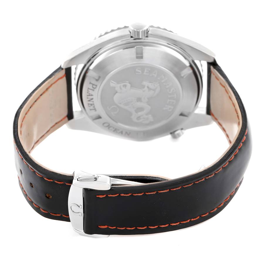 Montre réplique pour homme : Omega Seamaster Planet Ocean 600m 232.32.42.21.01.001 — de tout premier plan – Photo 7