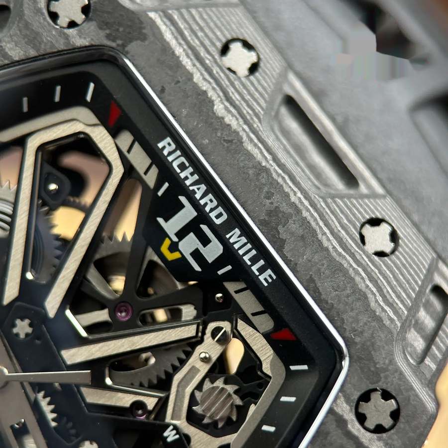 Montre réplique : Richard Mille RM 35-03 Rafael Nadal, carbone, 43,2 mm X 50 mm — parmi nos meilleures ventes – Photo 6