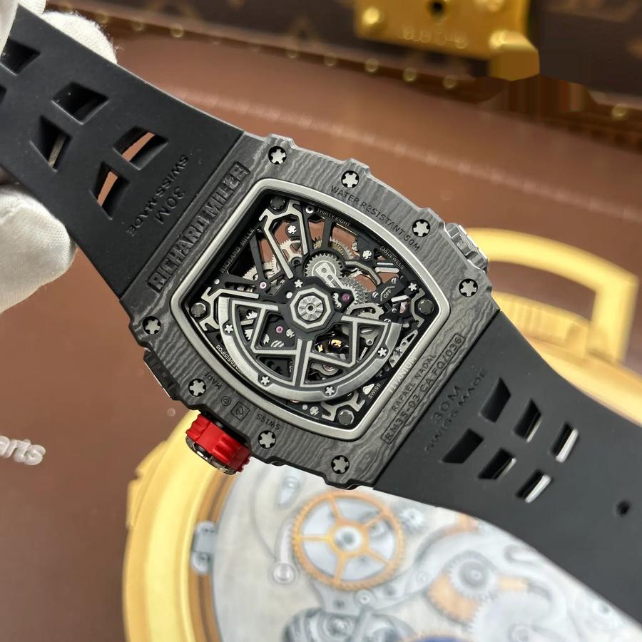 Montre réplique : Richard Mille RM 35-03 Rafael Nadal, carbone, 43,2 mm X 50 mm — parmi nos meilleures ventes – Photo 11