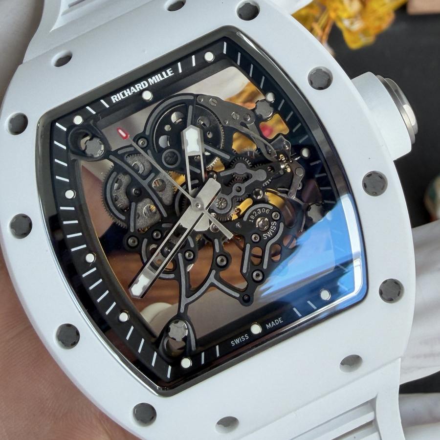Montre réplique : Richard Mille RM 055 Bubba Watson, céramique blanche, mouvement Vaucher, 42,7 mm X 49,9 mm — pour les petits budgets – Photo 3