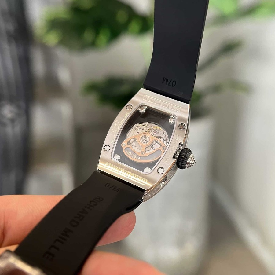 Montre réplique : Richard Mille RM 07-01, intégral, diamants, Black Lip 45.32 X 32,3 mm — à petit prix – Photo 7
