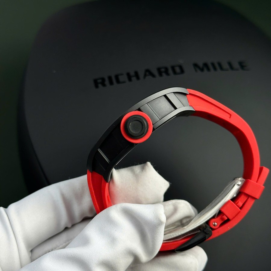 Montre réplique : Richard Mille RM 055 Bubba Watson, céramique noire, bracelet en caoutchouc rouge, 42,7 mm — plébiscitée par nos clients – Photo 6