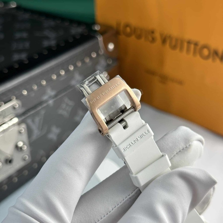 Montre réplique : Richard Mille RM 07-01, céramique blanche, Black Lip 45.32 X 32,3 mm — à prix réduit – Photo 8