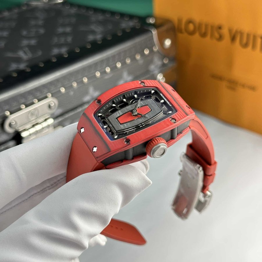 Montre réplique : Richard Mille RM 07-01, rouge, Carbon TPT, quartz, Racing, rouge, édition limitée, 45.32 X 32,3 mm — singulière – Photo 3