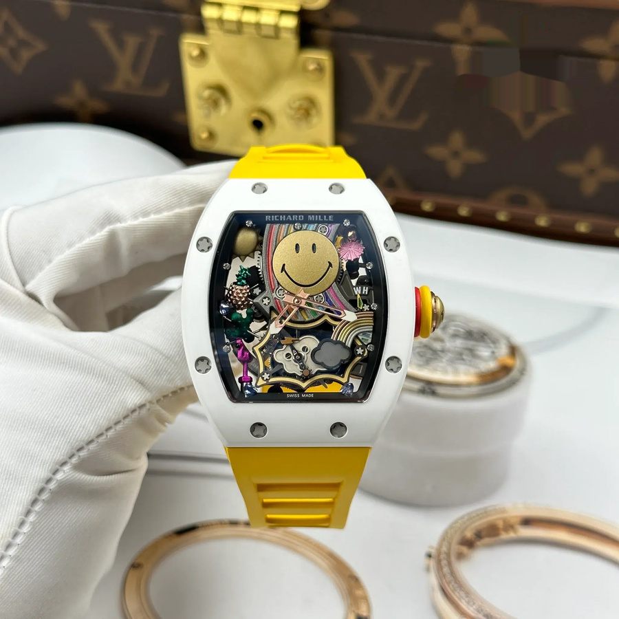 Montre réplique : Richard Mille RM 88, automatique, tourbillon, Smiley, céramique blanche, 48.15 X 39,74 mm — élégante – Photo 1