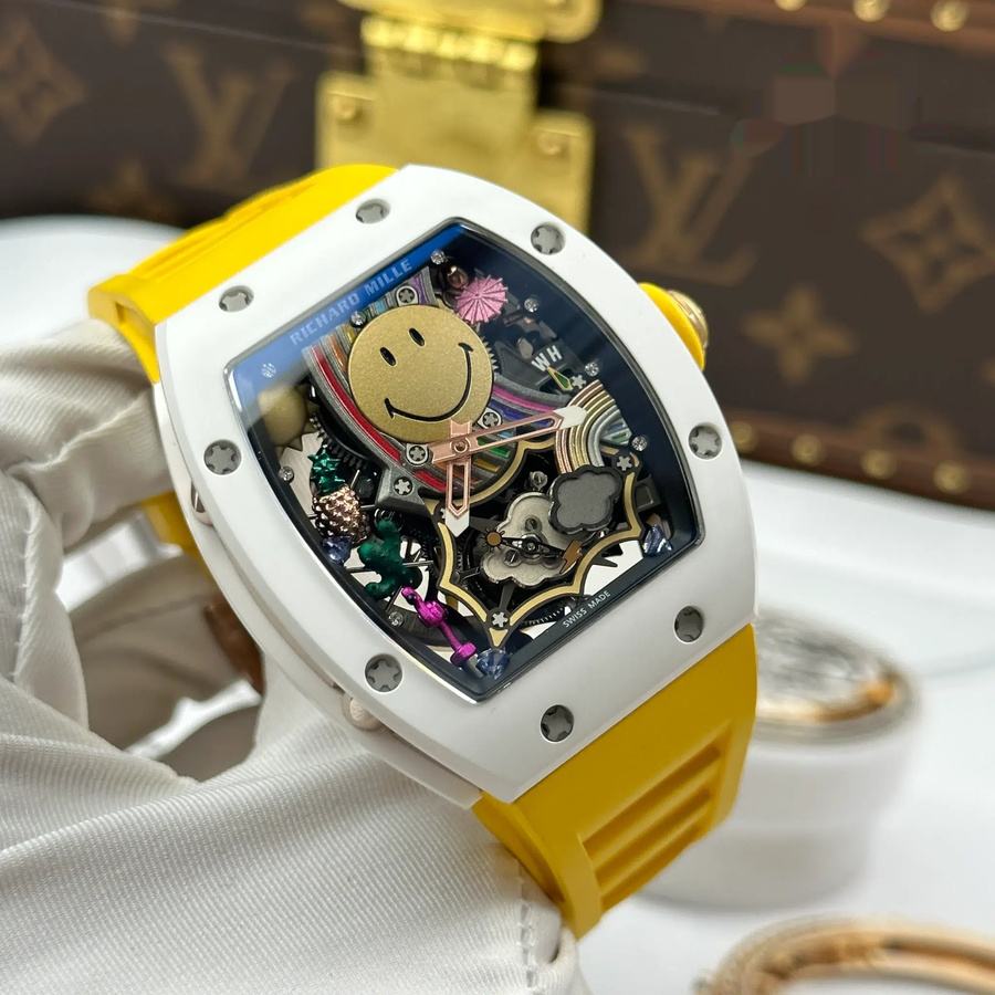 Montre réplique : Richard Mille RM 88, automatique, tourbillon, Smiley, céramique blanche, 48.15 X 39,74 mm — élégante – Photo 4