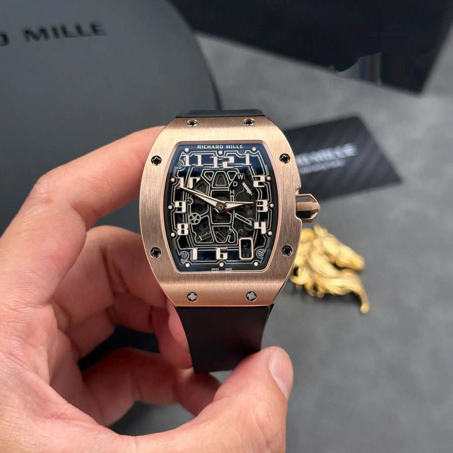 Montre réplique : Richard Mille RM 67-01, or rose, automatique, extra-plate, bracelet en caoutchouc, 38,7 mm X 47,5 mm — raffinée – Photo 2