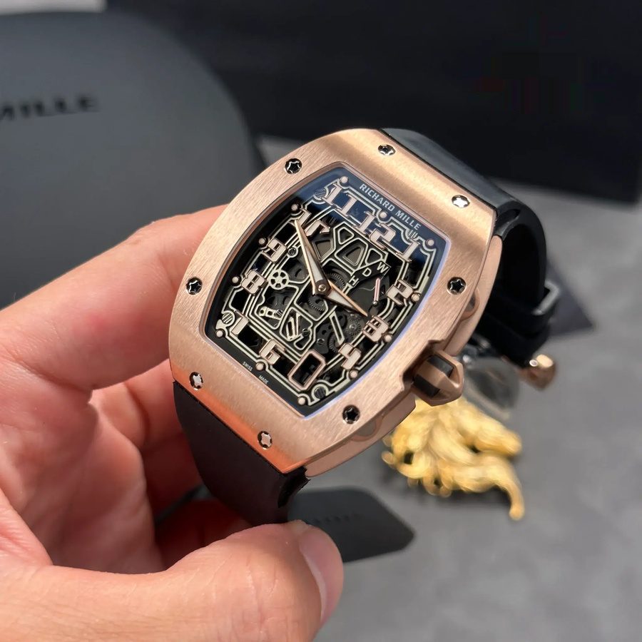 Montre réplique : Richard Mille RM 67-01, or rose, automatique, extra-plate, bracelet en caoutchouc, 38,7 mm X 47,5 mm — raffinée – Photo 4