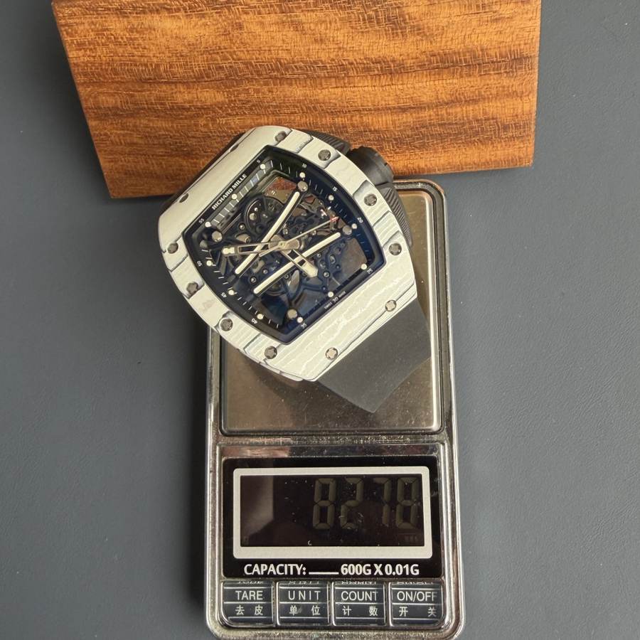 Montre réplique : Richard Mille RM 61-01 Yohan Blake Ultimate, édition, mouvement Vaucher, 42,7 mm X 50,23 mm — qui attire le regard – Photo 12