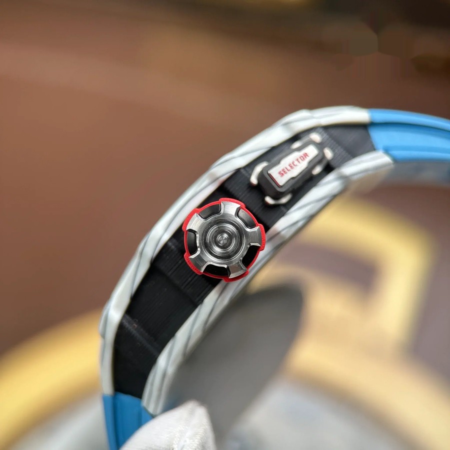 Montre réplique : Richard Mille RM 35-03 Rafael Nadal, carbone, 43,2 mm X 50 mm — d’une grande finesse – Photo 10