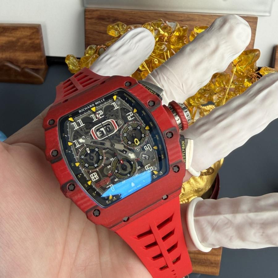 Montre réplique : Richard Mille RM 11-03, rouge, Quartz TPT, automatique, chronographe, 49.94 X 44,5 mm — d’une grande finesse – Photo 3