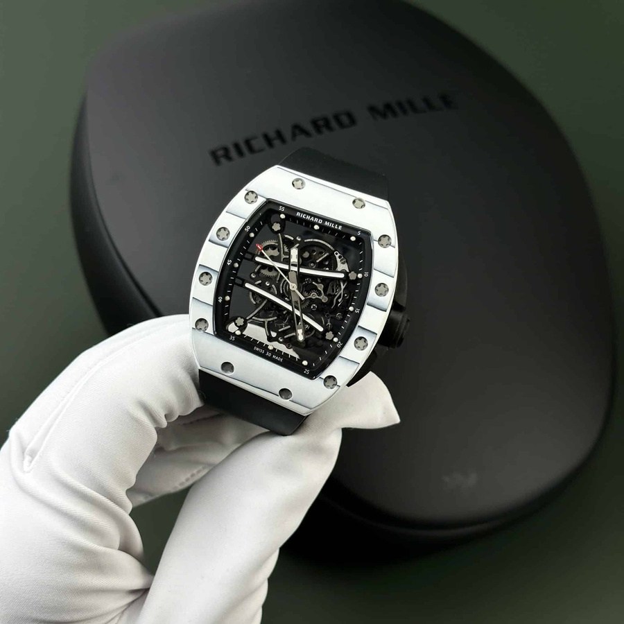 Montre réplique : Richard Mille RM 61-01 Yohan Blake, carbone, 42.7 X 50,2 mm — glamour – Photo 2