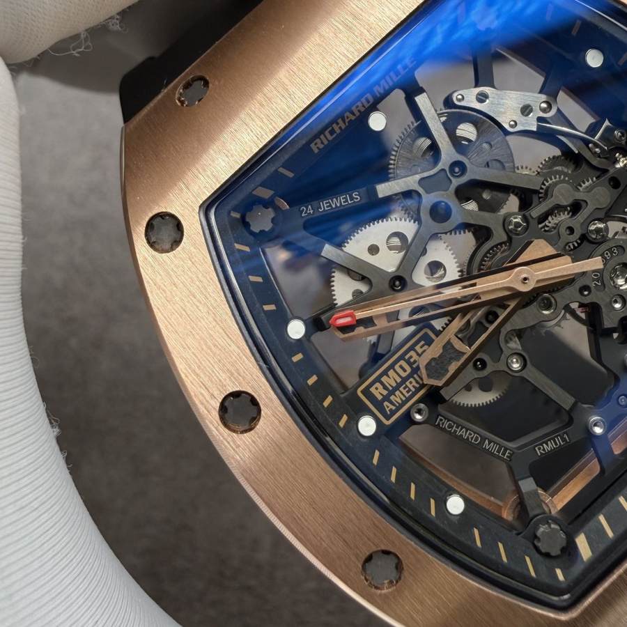 Montre réplique : Richard Mille RM 035, sur mesure, 18K, massif, or, mouvement Vaucher, 39,7 mm X 48 mm — haut de gamme – Photo 5