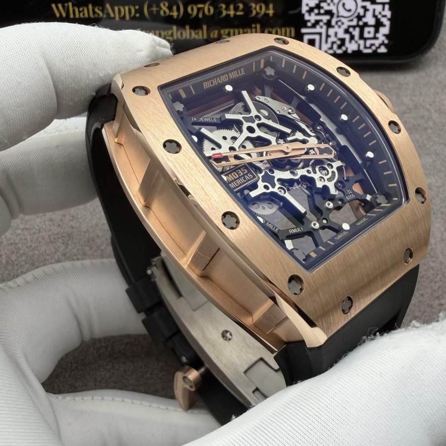 Montre réplique : Richard Mille RM 035, sur mesure, 18K, massif, or, mouvement Vaucher, 39,7 mm X 48 mm — haut de gamme – Photo 8