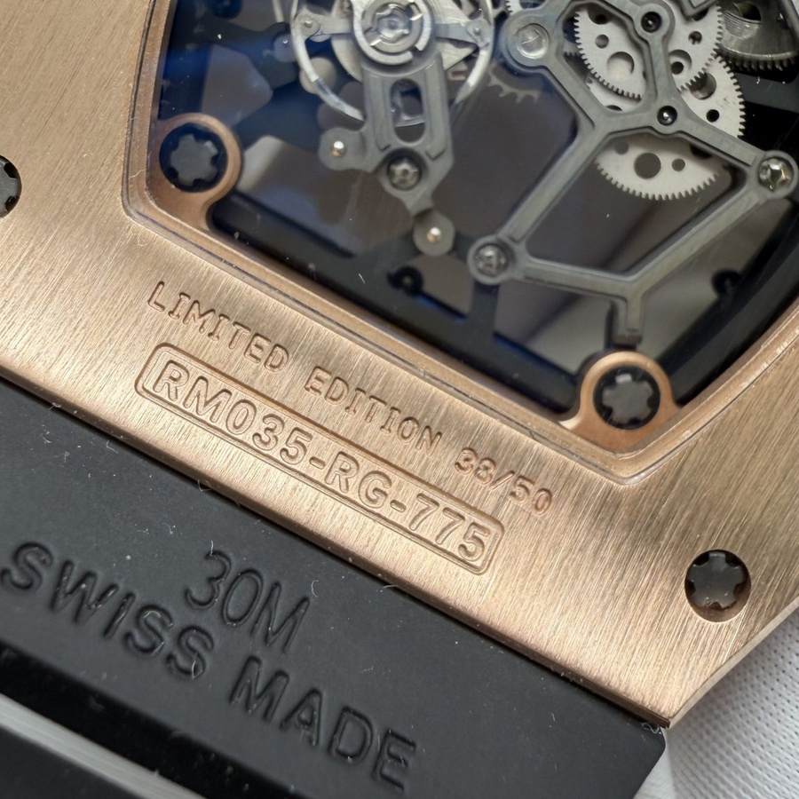 Montre réplique : Richard Mille RM 035, sur mesure, 18K, massif, or, mouvement Vaucher, 39,7 mm X 48 mm — haut de gamme – Photo 15