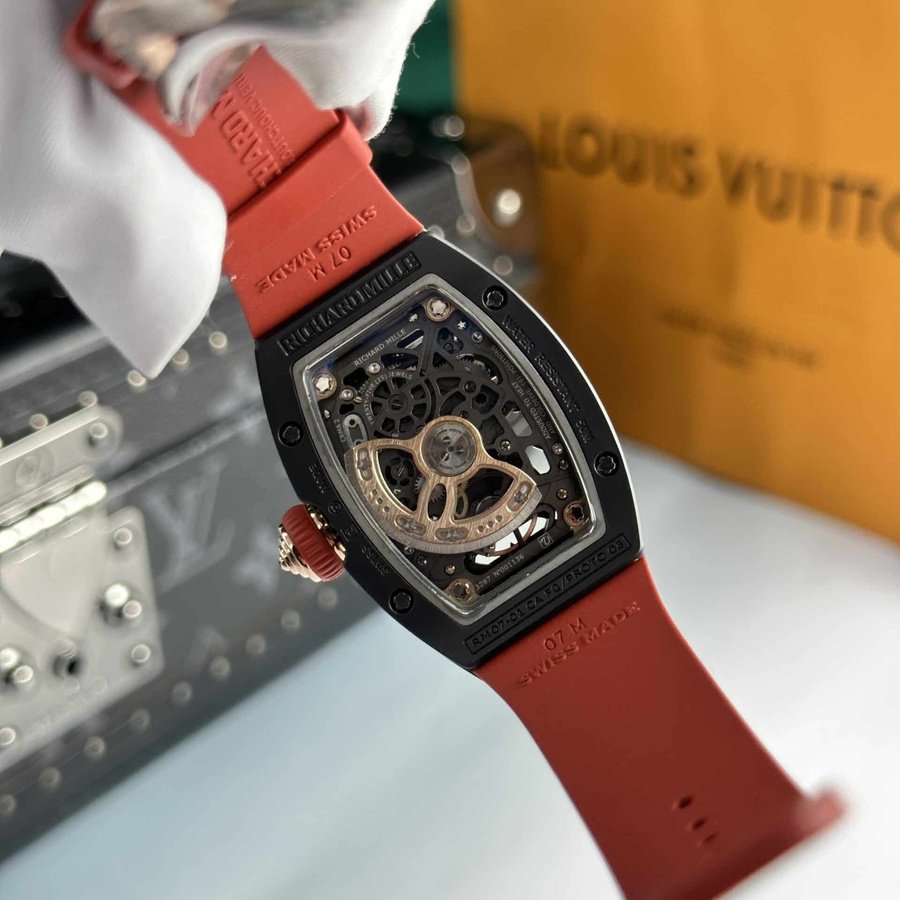 Montre réplique : Richard Mille RM 07-01, céramique noire, Red Lip, or rose, rouge, caoutchouc, 45.32 X 32,3 mm — haut de gamme – Photo 7
