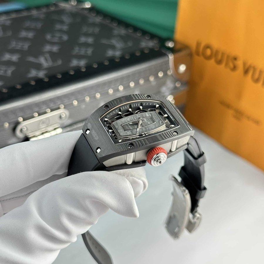 Montre réplique : Richard Mille RM 07-01, carbone noir, noir, caoutchouc, 45.32 X 32,3 mm — de haute qualité – Photo 4