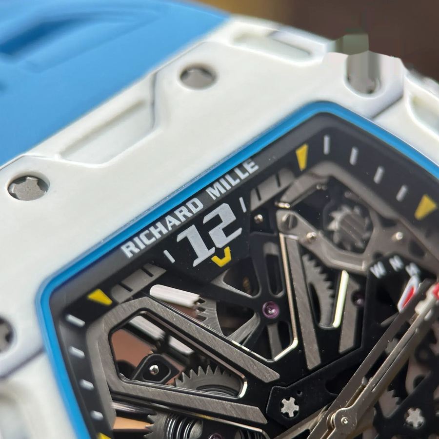 Montre réplique : Richard Mille RM 35-03 Rafael Nadal, blanc, Quartz TPT 43,2 mm X 50 mm — impeccable – Photo 5
