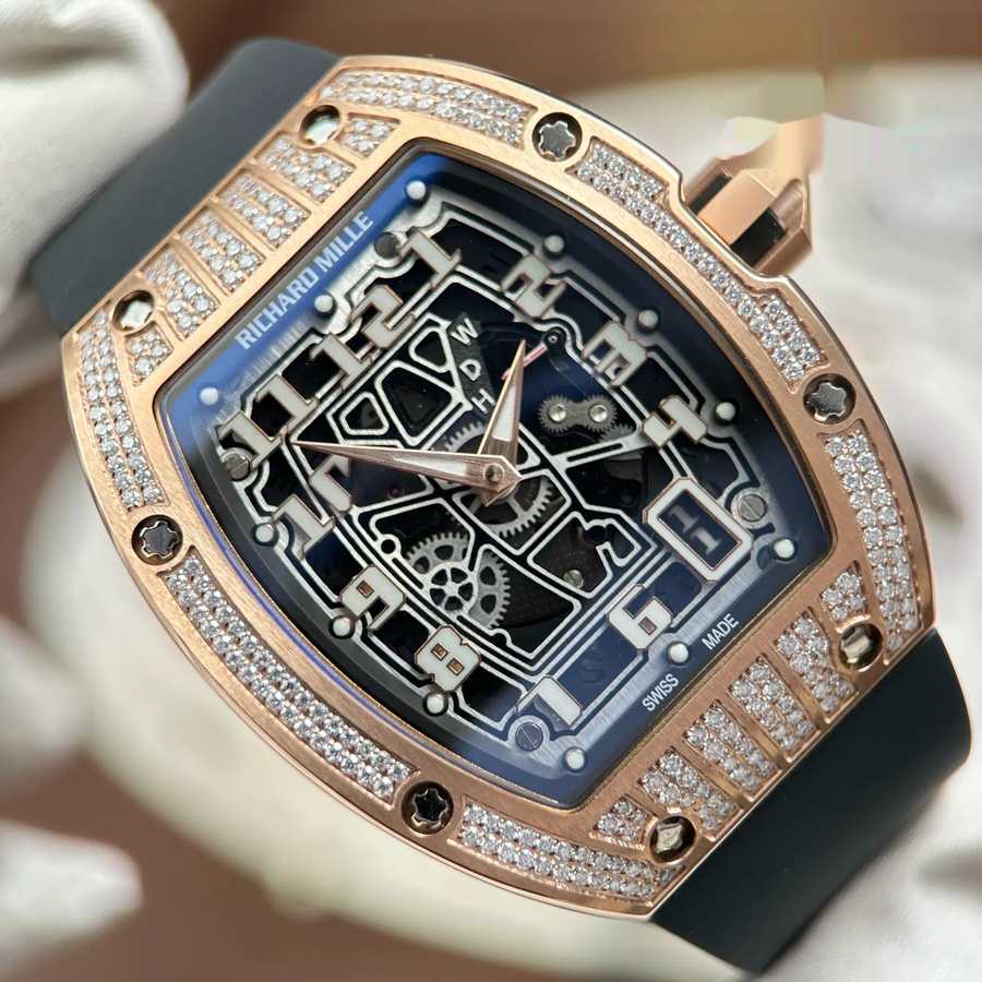 Montre réplique : Richard Mille RM67-01, or rose, extra-plate, sertissage intermédiaire, moissanites, 38,7 mm X 47,5 mm — luxueuse – Photo 4