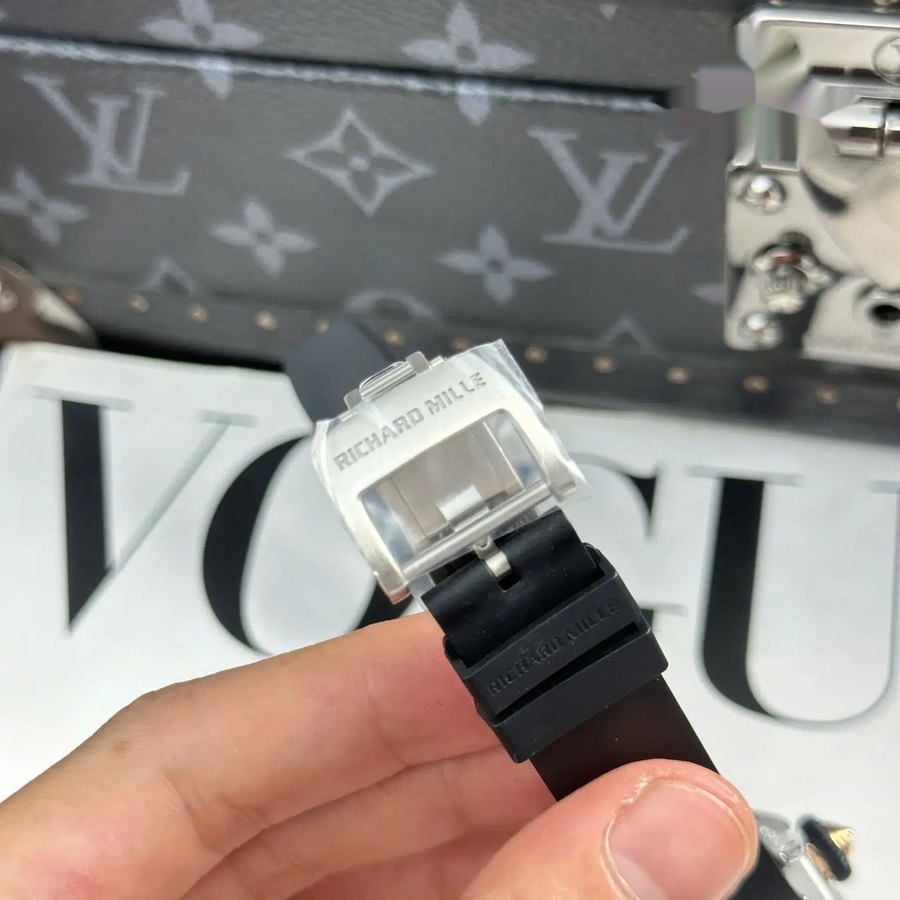 Montre réplique : Richard Mille RM 07-01, blanc, boîtier, avec, oxydes de zirconium, et, noir, Onyx, cadran, ZF 45.32 X 32,3 mm — nouveauté – Photo 10