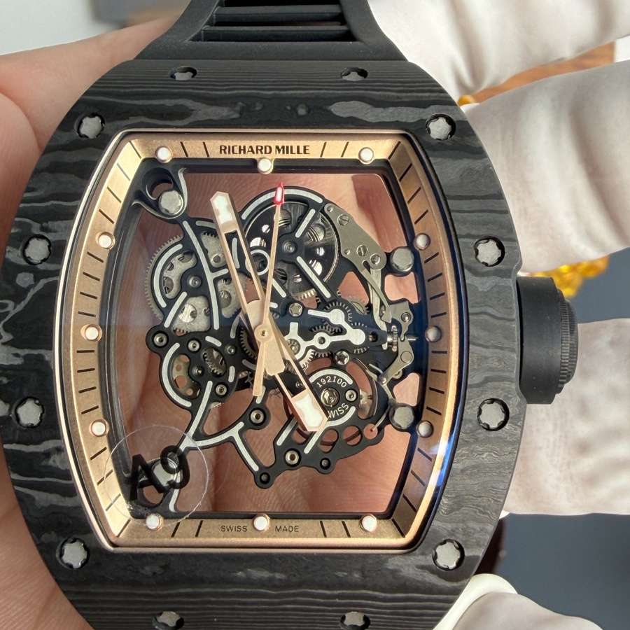 Montre réplique : Richard Mille RM 055 Bubba Watson, Asie, édition, Carbon NTPT, mouvement Vaucher, 42,7 mm X 49,9 mm — à prix raisonnable – Photo 5