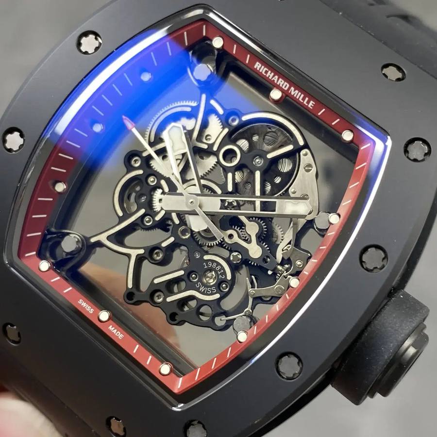 Montre réplique : Richard Mille RM 055 Bubba Watson, rouge, entraînement, Americas, édition limitée, mouvement Vaucher, 42.7 X 49,9 mm — remarquable – Photo 3