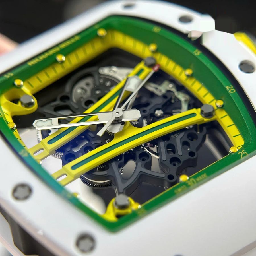 Montre réplique : Richard Mille RM 61-01 Yohan Blake, Asie, édition limitée, céramique blanche, ZF 42,7 mm X 50,23 mm — gracieuse – Photo 7