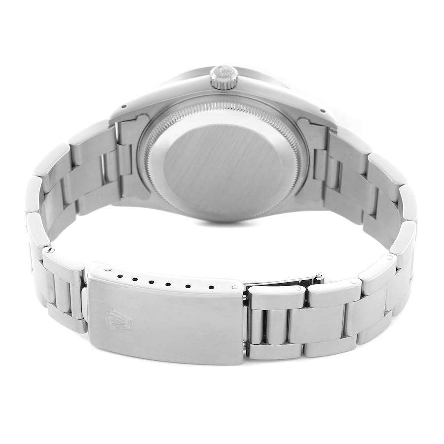 Montre réplique pour homme : Rolex Date, lunette guillochée, cadran argenté, acier, 15210 — à prix raisonnable – Photo 7