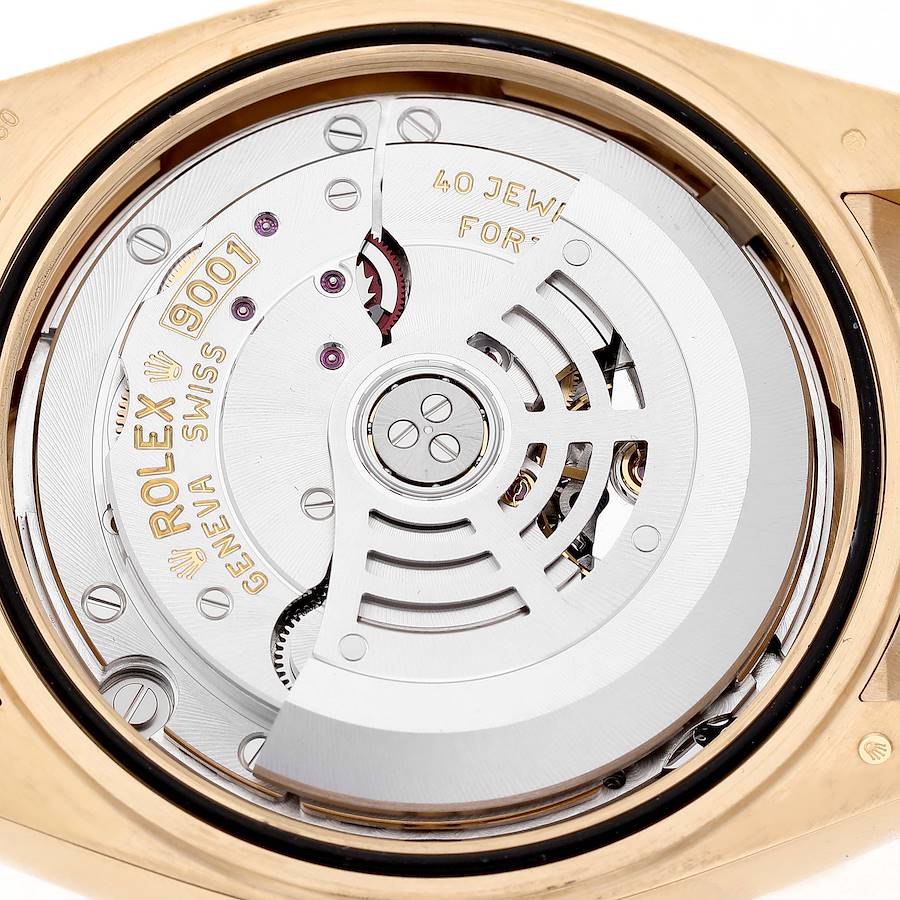 Montre réplique pour homme : Rolex Sky-Dweller, or jaune, Oysterflex 326238 — éprouvée – Photo 6