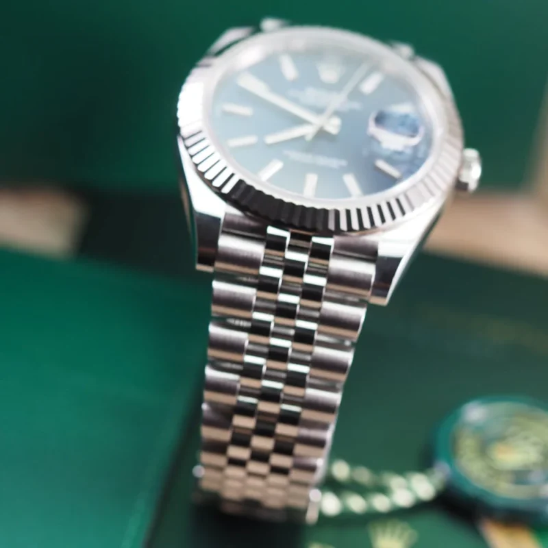 Montre réplique : Rolex Datejust 41 mm, cadran bleu — élégante – Photo 4